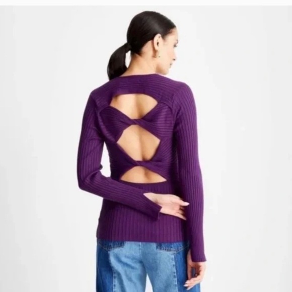 future collective Sweaters - Future Collective Kahlana Barfield
Brown Twisted Back Sweater Purple new